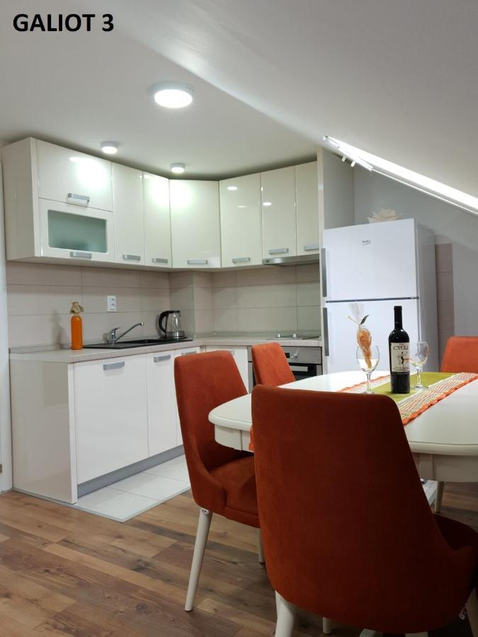 Apartmani Galiot Igalo Exterior foto
